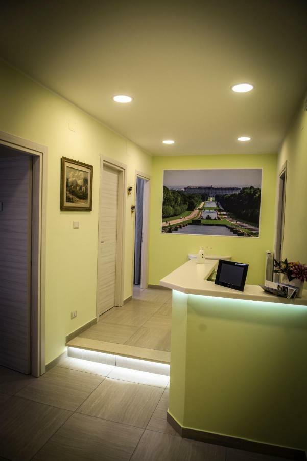 Le Fontane Del Re Bed and Breakfast Caserta Buitenkant foto