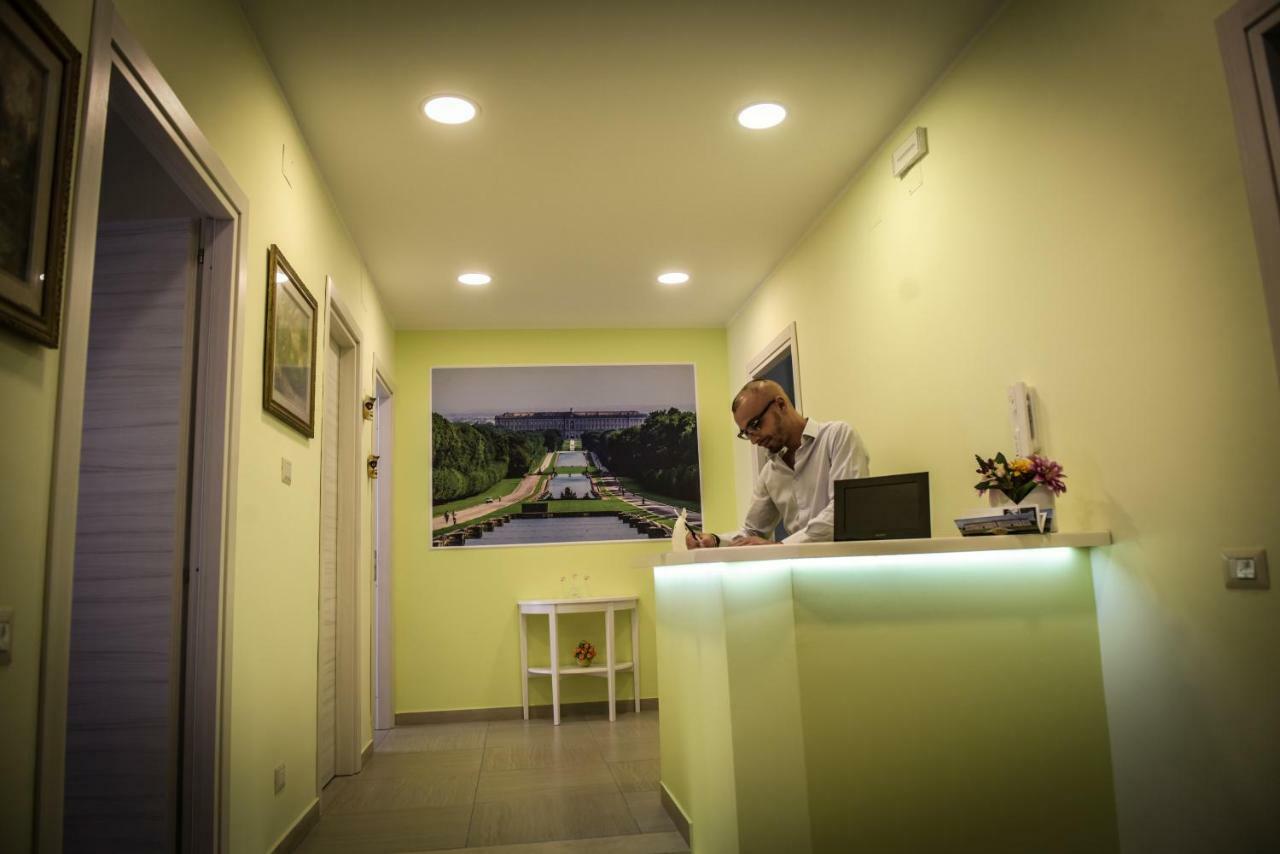 Le Fontane Del Re Bed and Breakfast Caserta Buitenkant foto