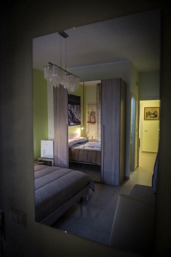 Le Fontane Del Re Bed and Breakfast Caserta Buitenkant foto